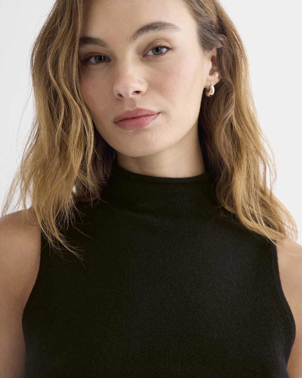 womens-cashmere-funnel-neck-tank-black