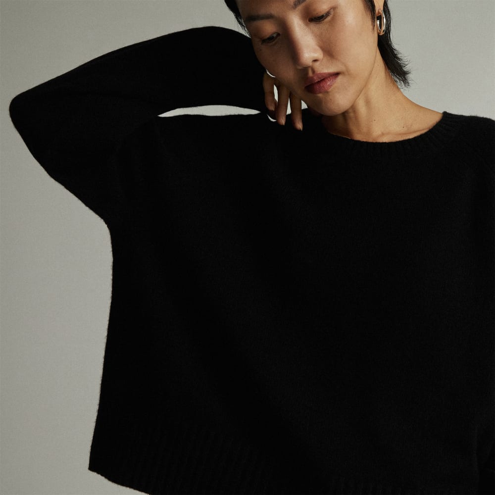 womens-recashmere-cropped-crew-sweater-black